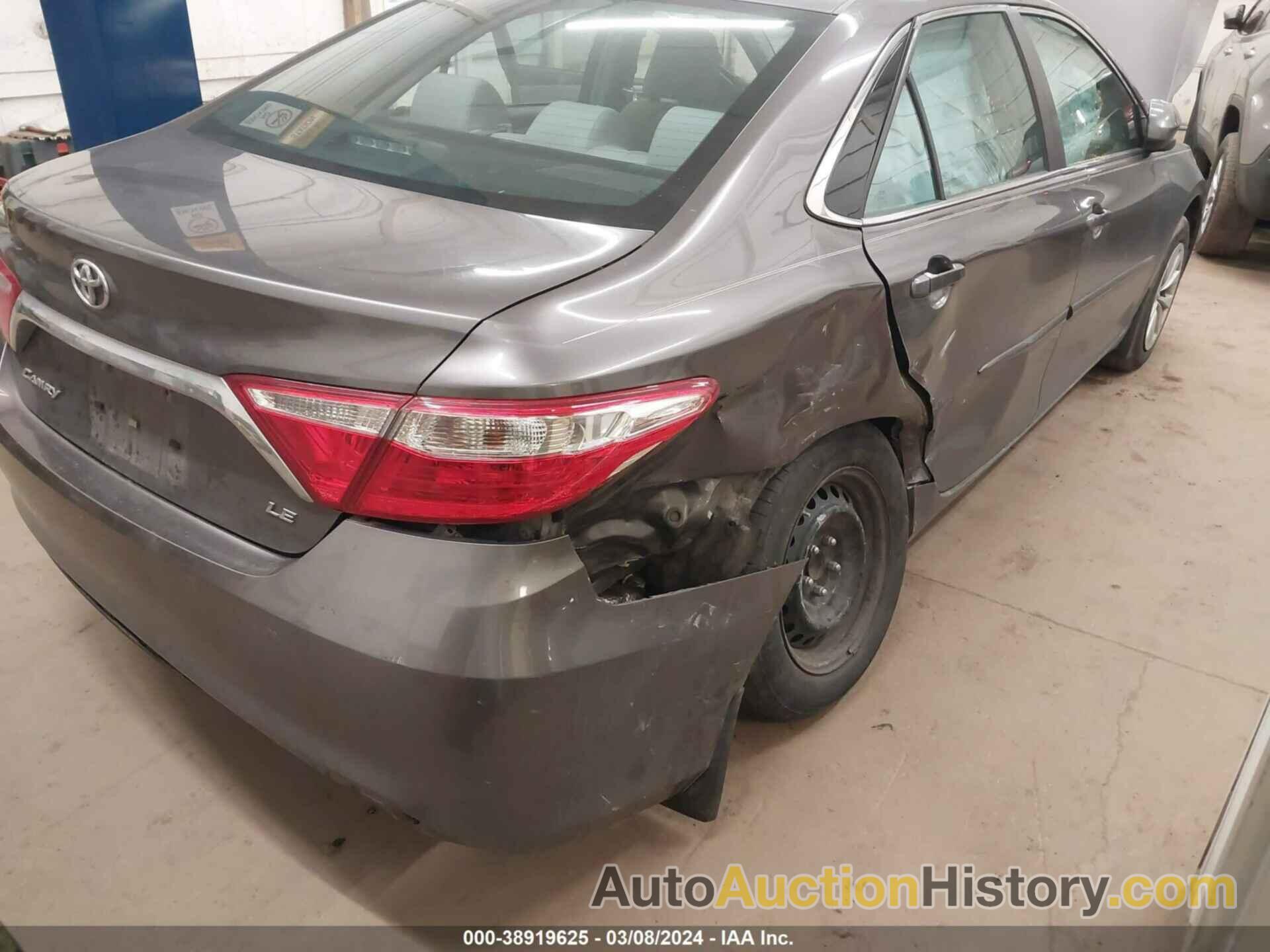TOYOTA CAMRY LE, 4T4BF1FK3FR446068