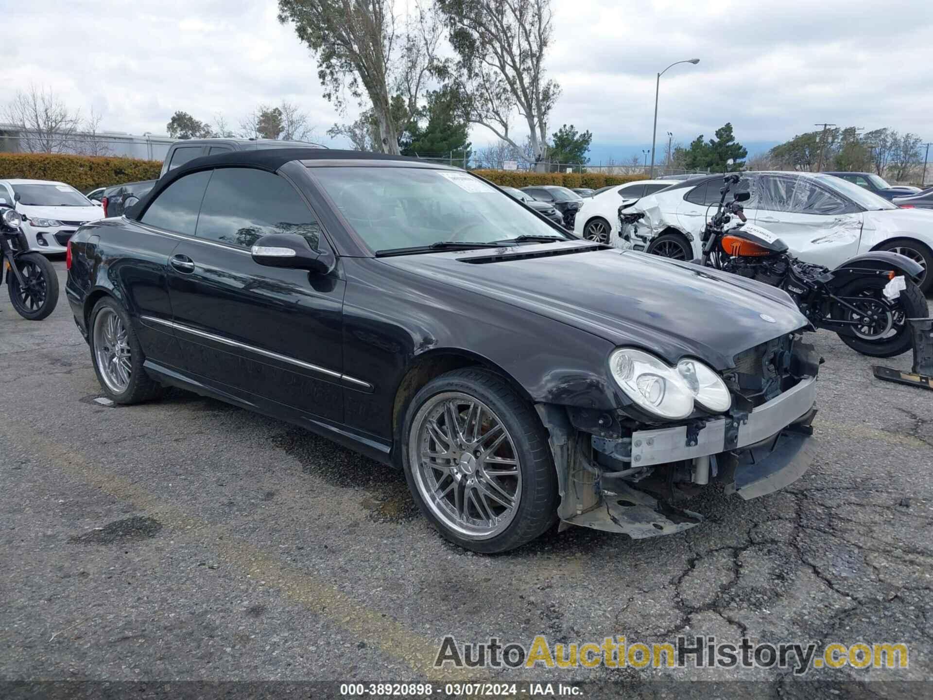 MERCEDES-BENZ CLK 500, WDBTK75GX4T011712