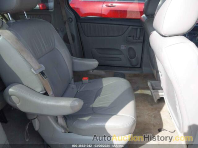 TOYOTA SIENNA XLE, 5TDYK4CC6AS301865