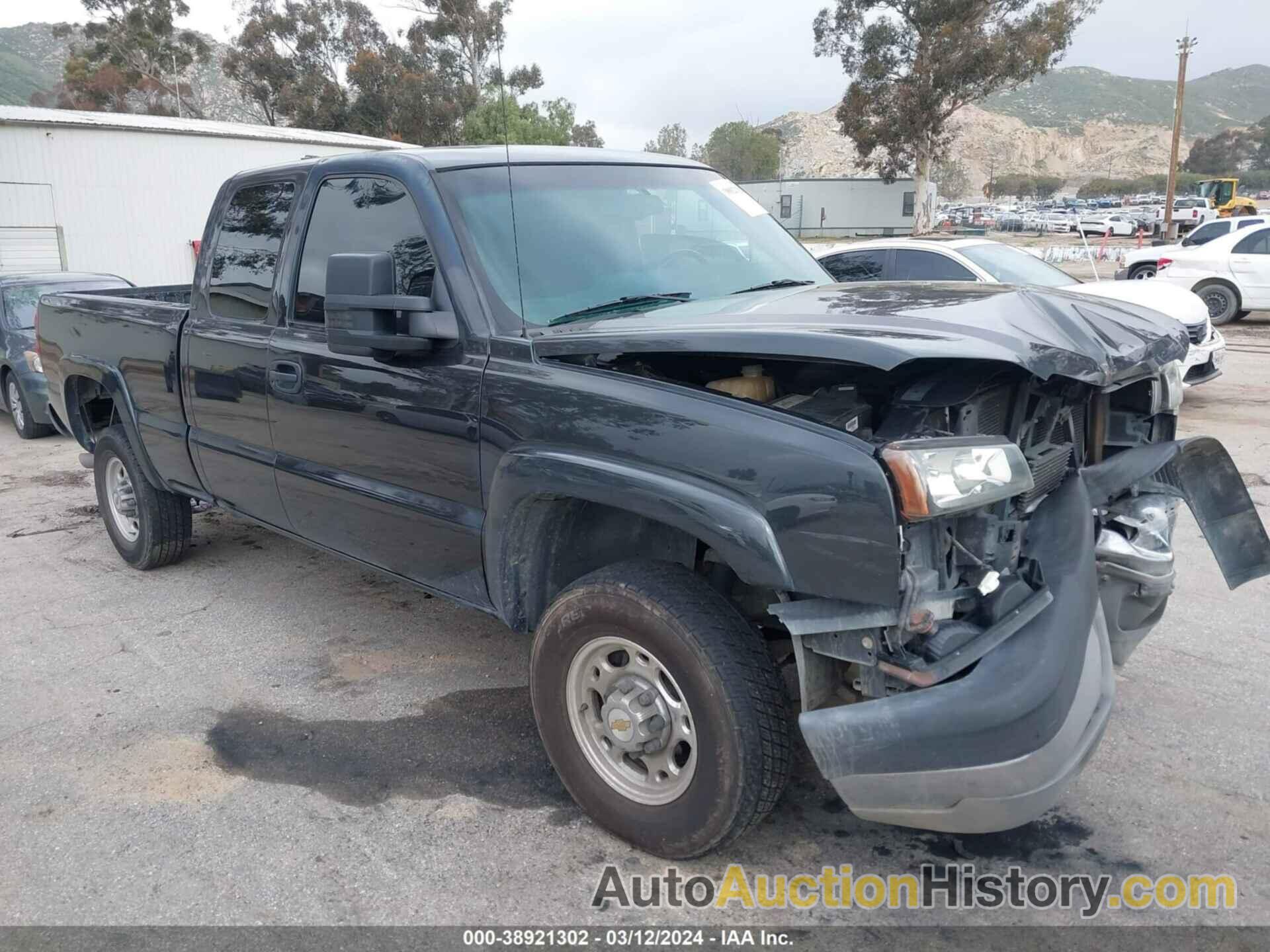 CHEVROLET SILVERADO 2500HD LS, 1GCHC29UX3E124294