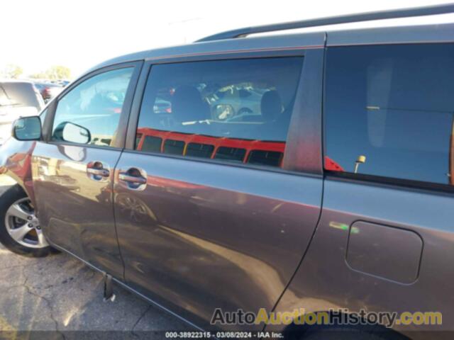 TOYOTA SIENNA LE, 5TDKK3DC8FS610811