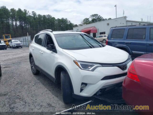 TOYOTA RAV4 XLE, JTMWFREV7JJ151446