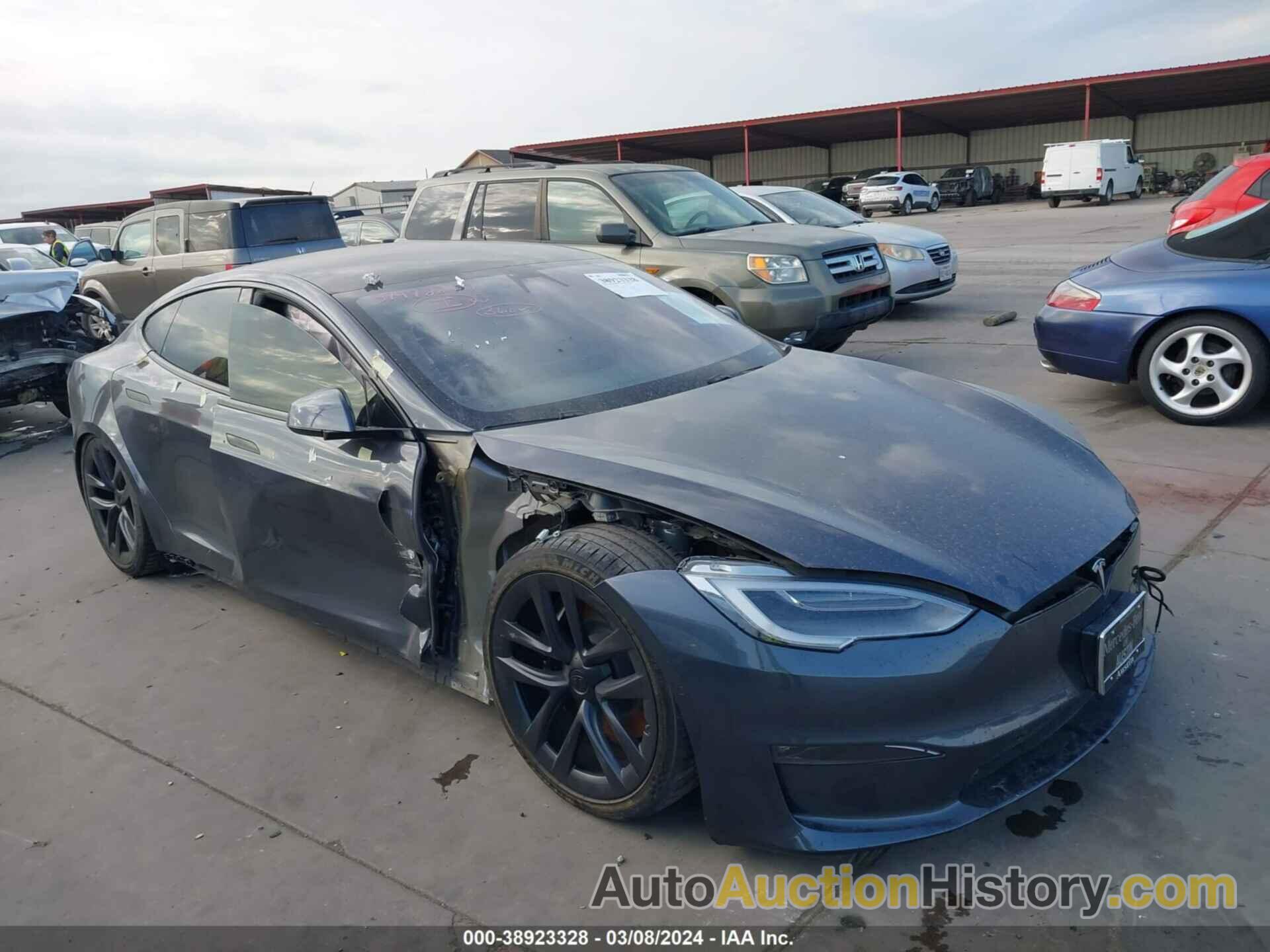 TESLA MODEL S PLAID TRI MOTOR ALL-WHEEL DRIVE, 5YJSA1E61MF441913