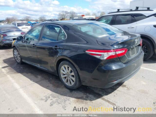 TOYOTA CAMRY LE, 4T1B11HK2JU650519