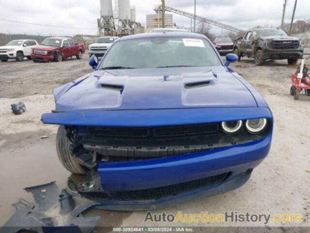 DODGE CHALLENGER SXT, 2C3CDZAG2NH125171