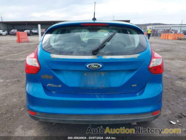 FORD FOCUS SE, 1FAHP3K26CL210352