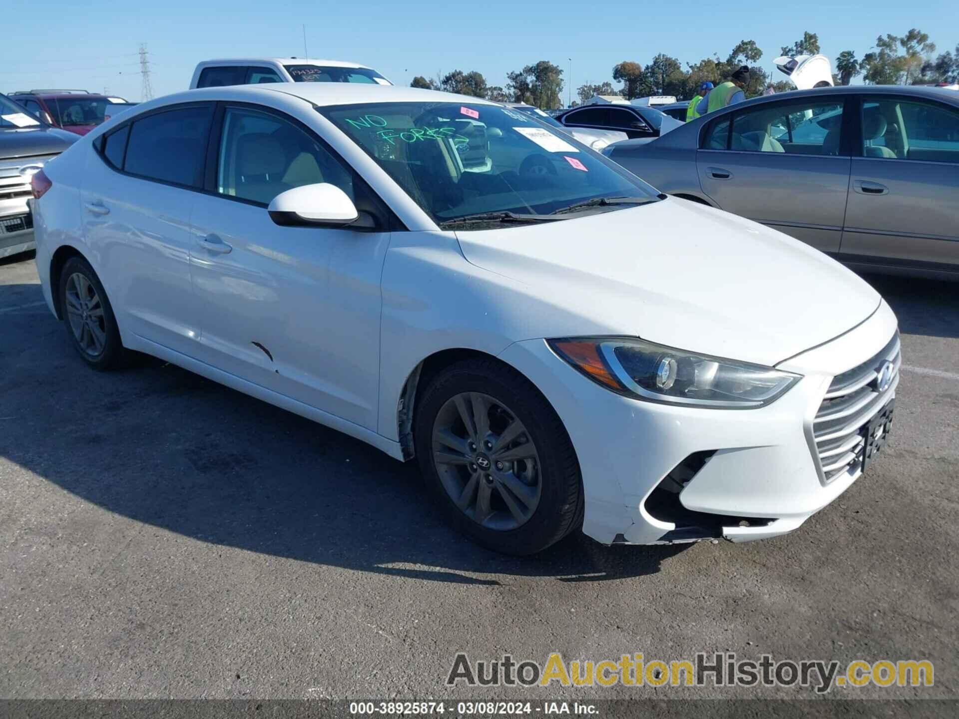 HYUNDAI ELANTRA SE, 5NPD84LF3HH142892