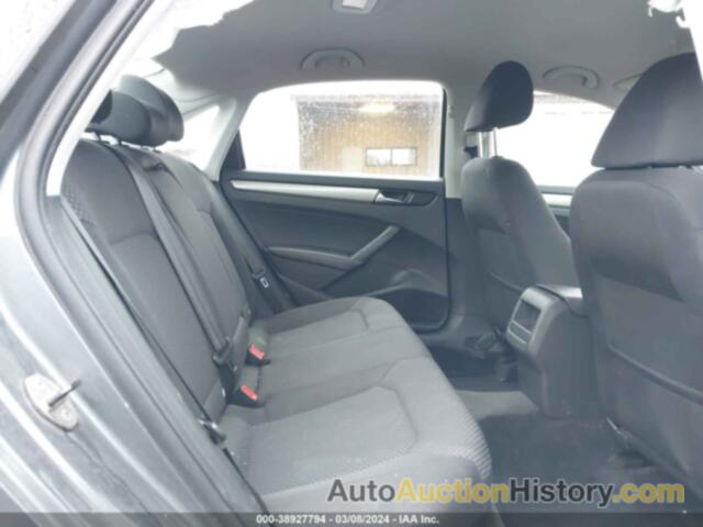 VOLKSWAGEN PASSAT 2.5L S, 1VWAH7A33CC019639