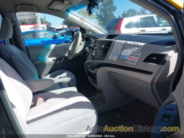 TOYOTA SIENNA LE, 5TDKK3DC5ES477116