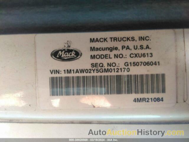 MACK 600 CXU600, 1M1AW02Y5GM012170