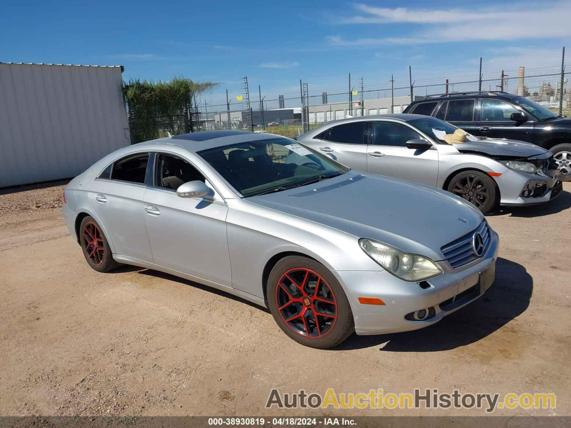 MERCEDES-BENZ CLS 550, WDDDJ72X28A121741