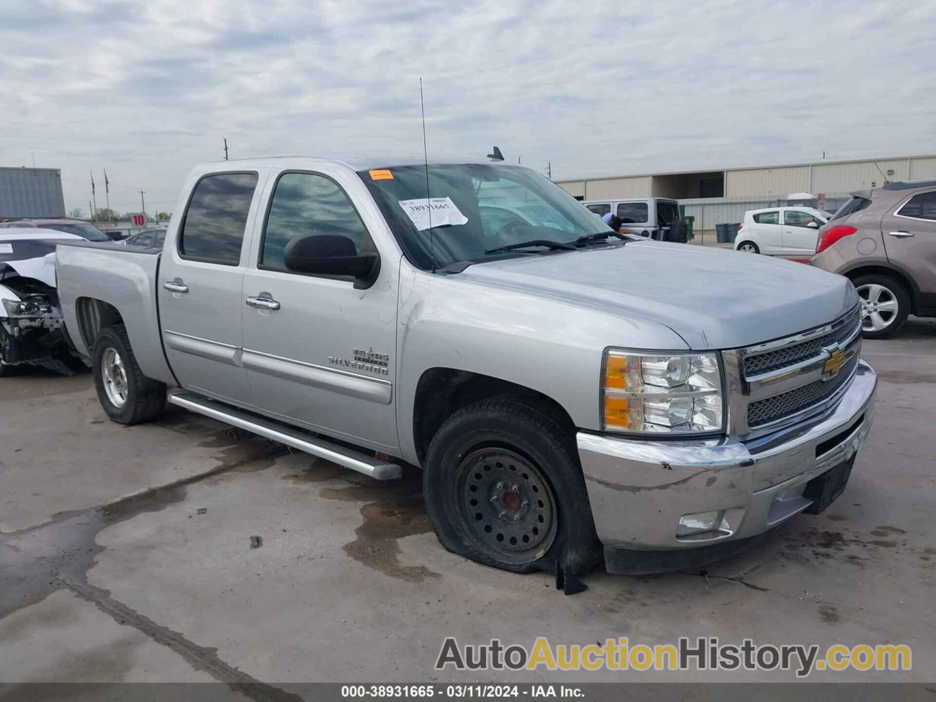 CHEVROLET SILVERADO 1500 LT, 3GCPCSE07DG328639