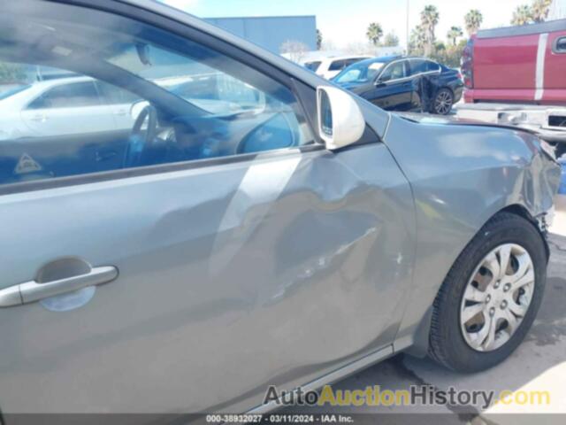 HYUNDAI ELANTRA GLS, KMHDU4AD0AU880136