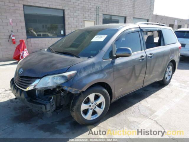 TOYOTA SIENNA LE 8 PASSENGER, 5TDKZ3DC5HS820152