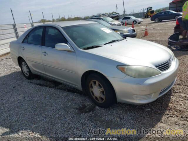 TOYOTA CAMRY LE, 4T1BE32KX5U513942