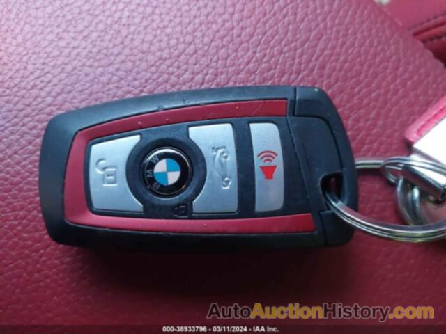 BMW 330 XI, WBA8D9C51JEM34870