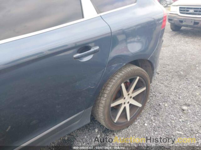 VOLVO XC60 T6/T6 R-DESIGN, YV4902DZ0B2136435