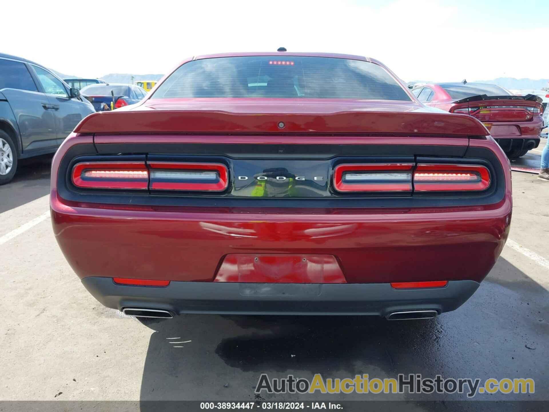 DODGE CHALLENGER SXT, 2C3CDZAG9LH105402