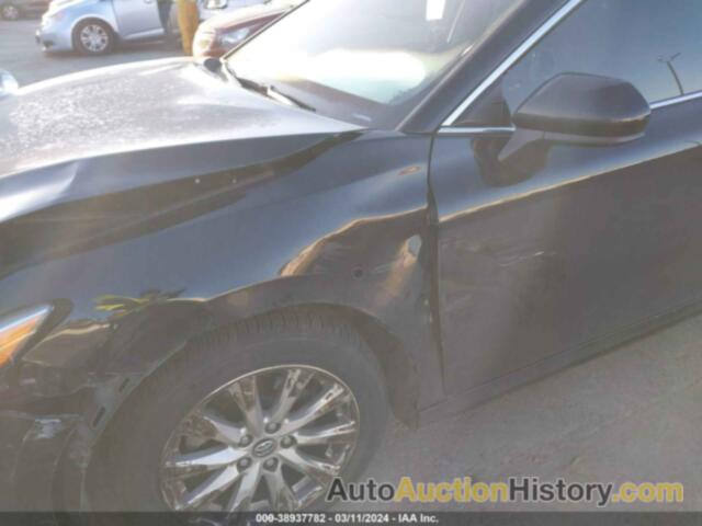 TOYOTA CAMRY LE, JTNB11HK9J3017750