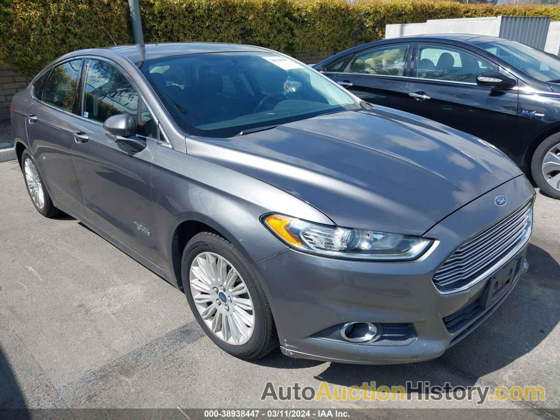 FORD FUSION ENERGI SE LUXURY, 3FA6P0PU3DR274125