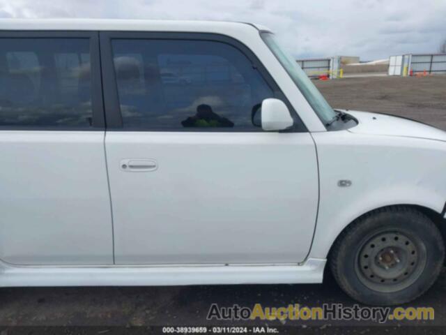 SCION XB, JTLKT334854022140