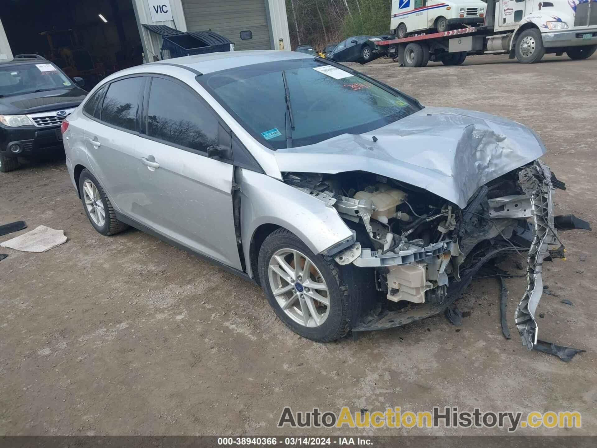 FORD FOCUS SE, 1FADP3F29JL298089