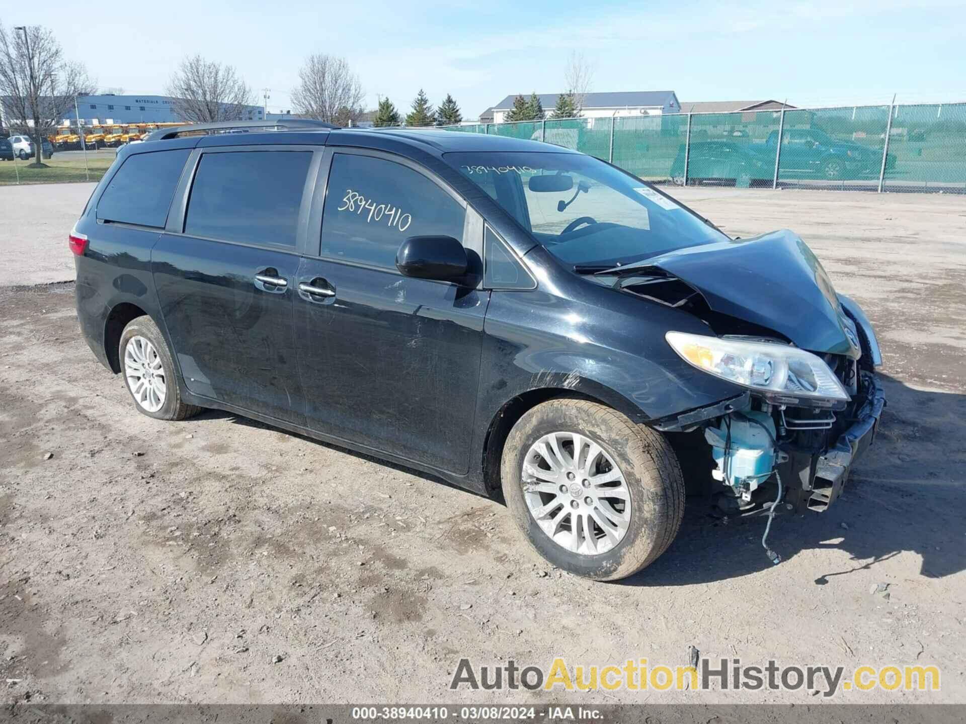 TOYOTA SIENNA XLE 8 PASSENGER, 5TDYK3DC2FS540443