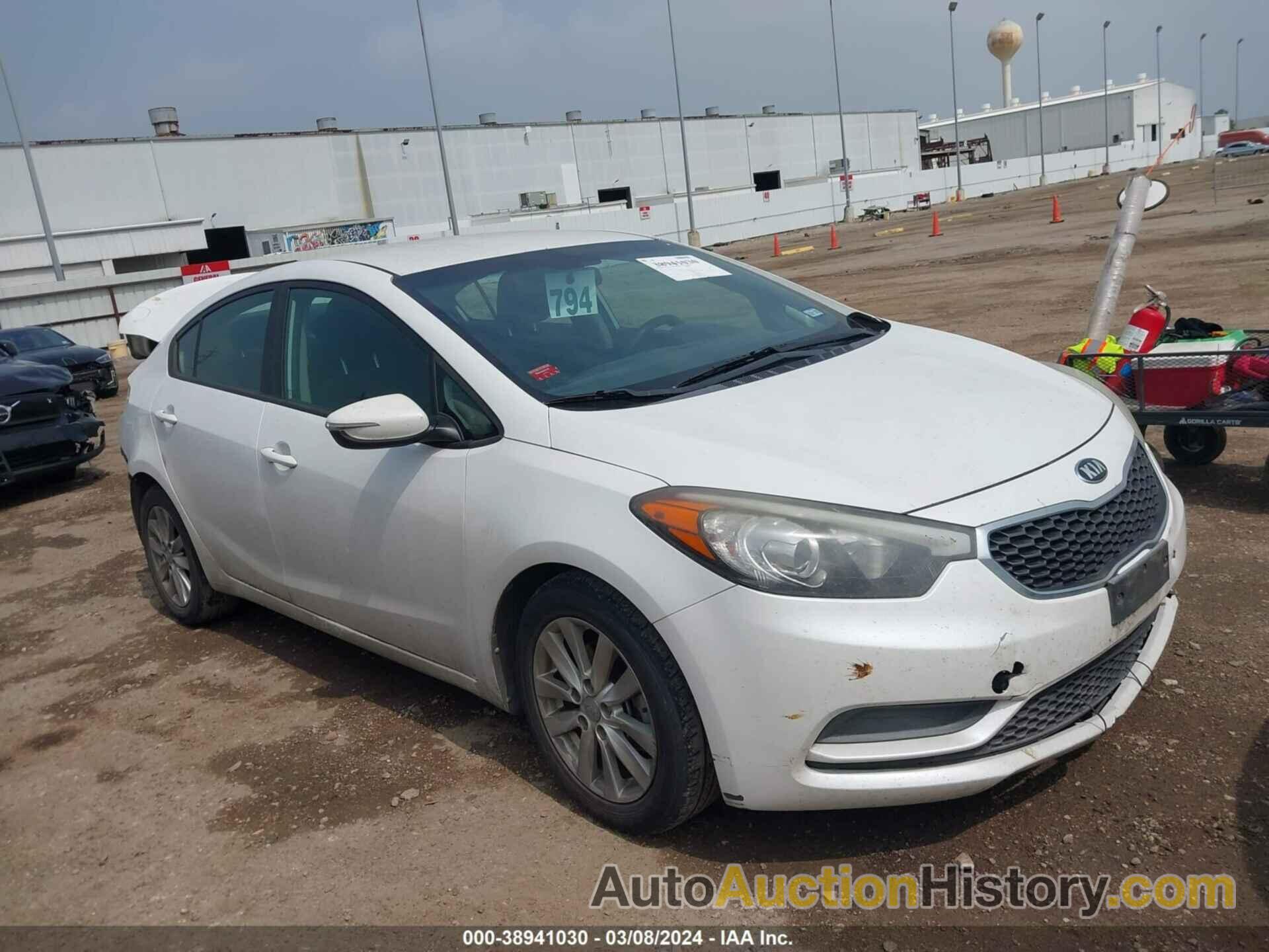 KIA FORTE LX, KNAFX4A68F5327514