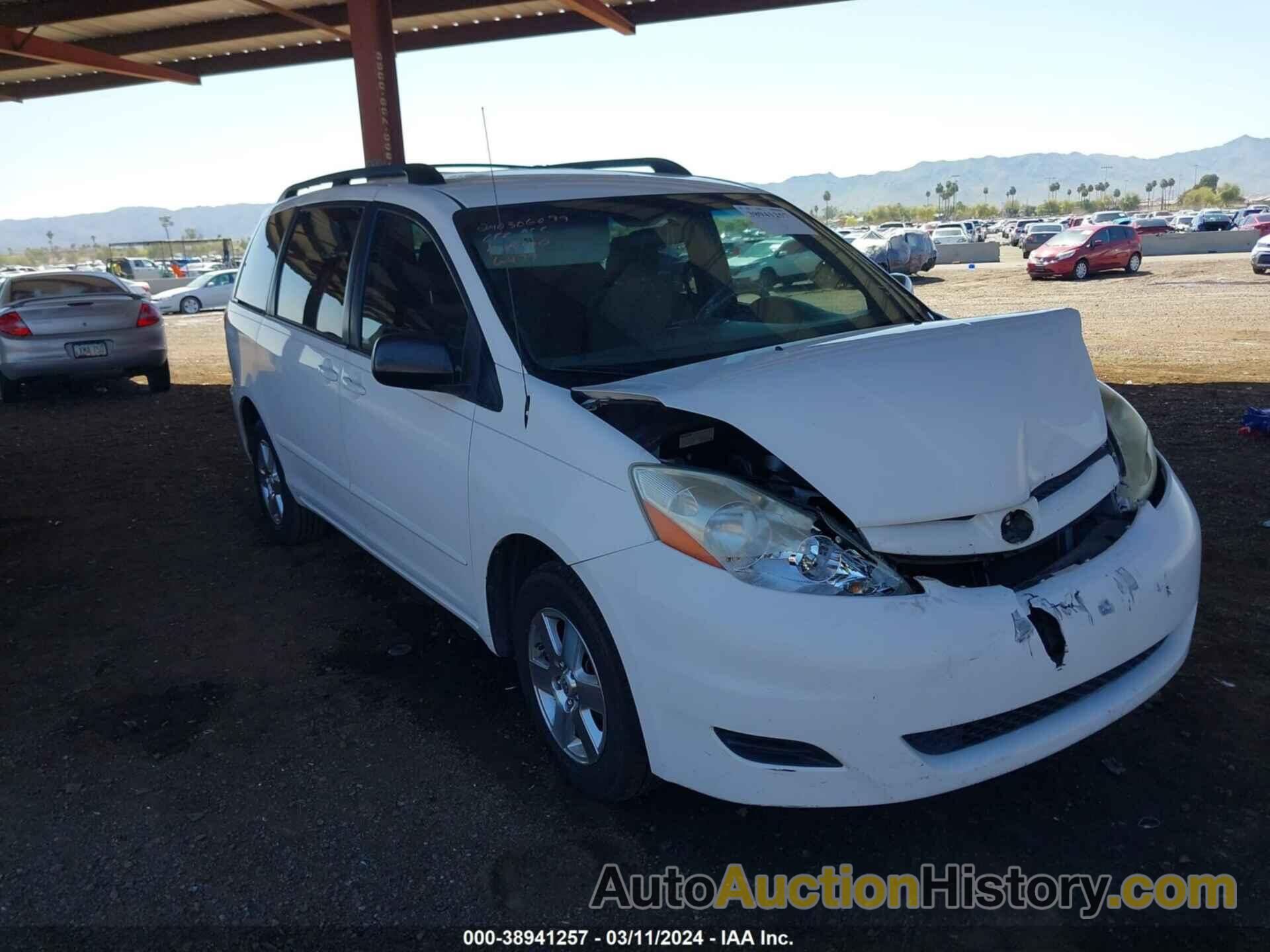 TOYOTA SIENNA LE, 5TDZK23C08S166479