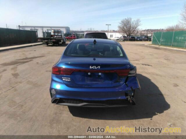 KIA FORTE LXS, 3KPF24AD9NE494211