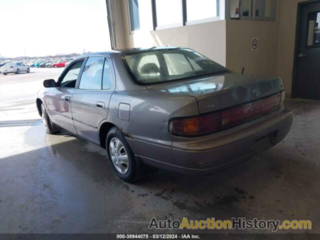 TOYOTA CAMRY LE, 4T1SK12EXRU466764