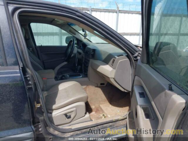 JEEP GRAND CHEROKEE LAREDO, 1J4GS48K95C706602