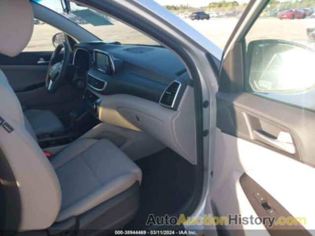 HYUNDAI TUCSON SE, KM8J23A40KU947015