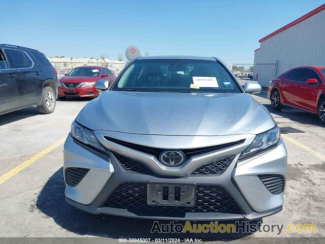 TOYOTA CAMRY SE, 4T1B11HK1JU074020