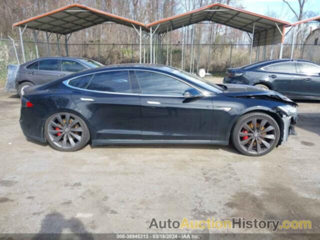 TESLA MODEL S P85, 5YJSA1H14EFP42158