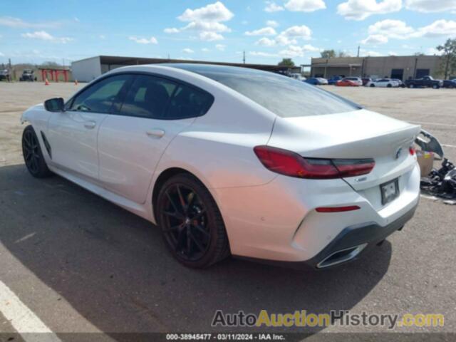 BMW 840 GRAN COUPE I XDRIVE, WBAGV4C02NCH96971