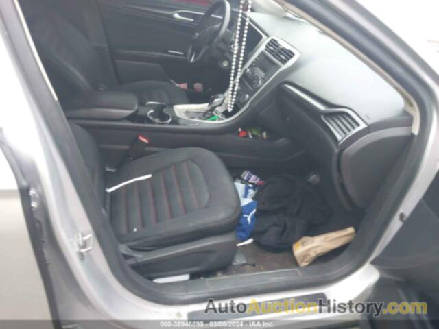 FORD FUSION SE, 1FA6P0H70E5407260