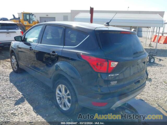 FORD ESCAPE SE, 1FMCU0GD2KUA64820