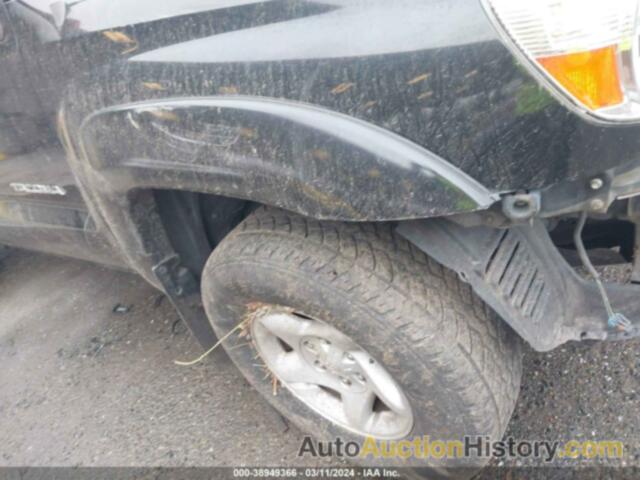 TOYOTA TACOMA BASE V6, 5TEUU42NX5Z123981