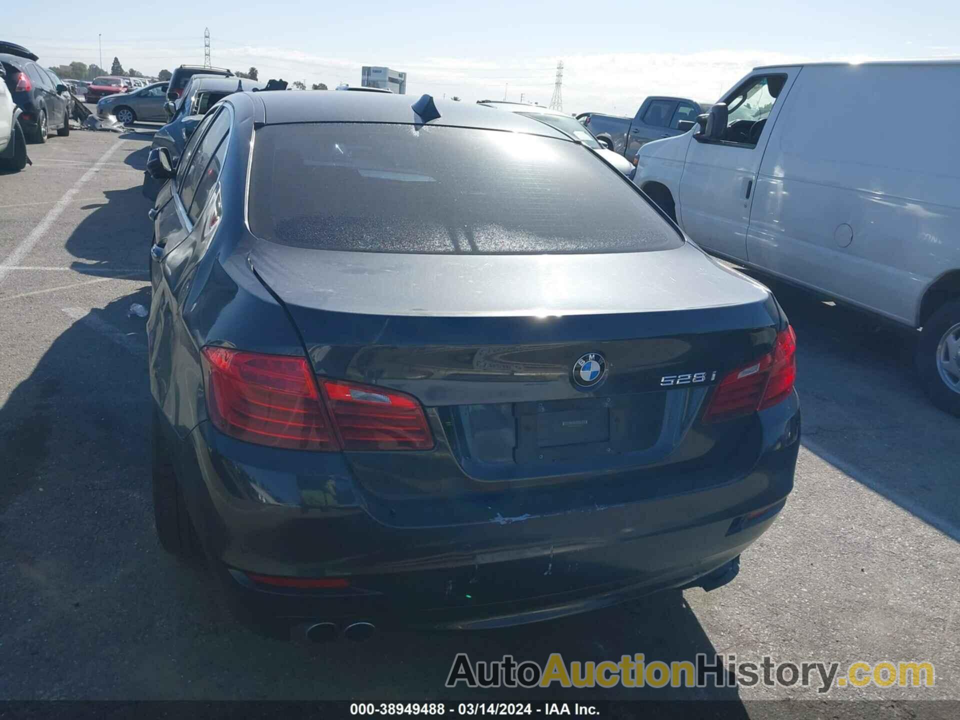 BMW 528 I, WBA5A5C5XED510327