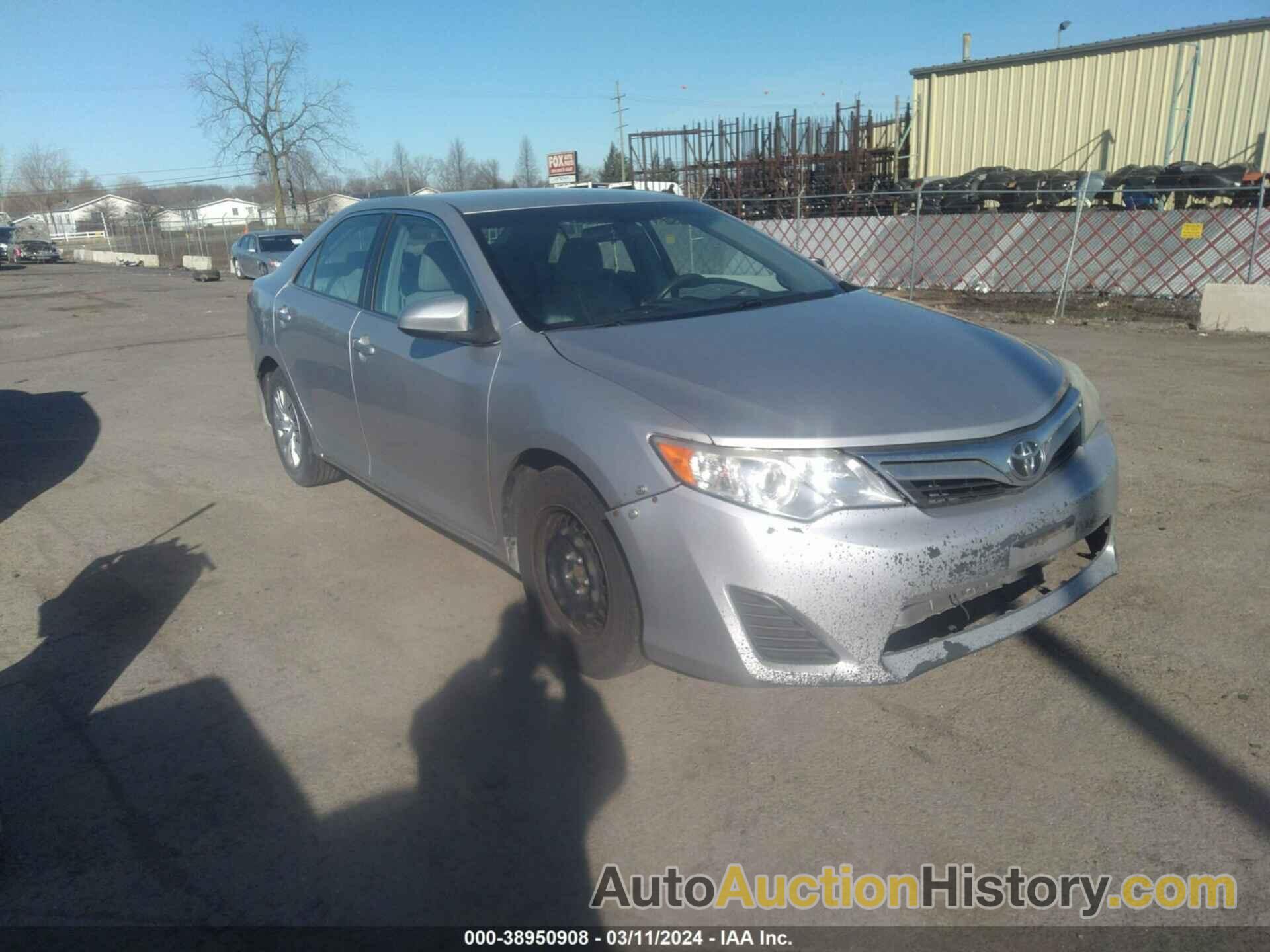 TOYOTA CAMRY LE, 4T1BF1FK9CU064004