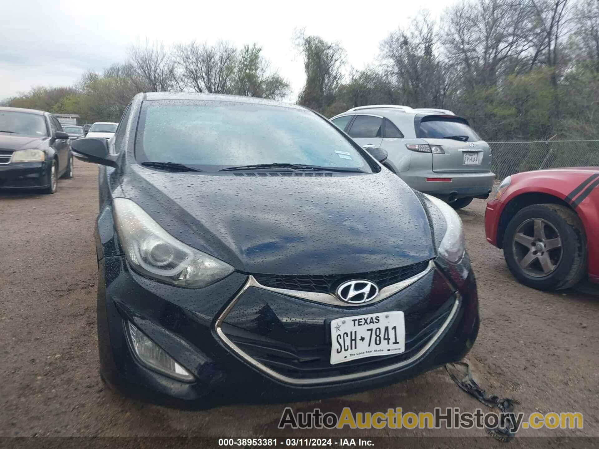 HYUNDAI ELANTRA, KMHDH6AH9EU026318