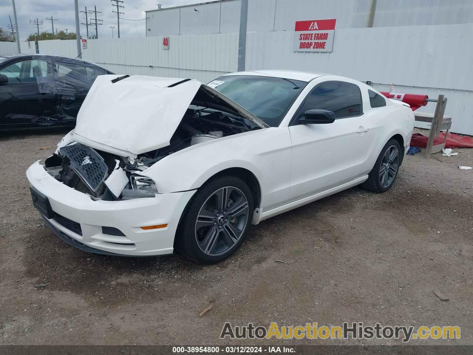 FORD MUSTANG, 1ZVBP8AM9D5238875