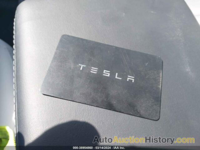 TESLA MODEL 3, 5YJ3E1EB2NF110930