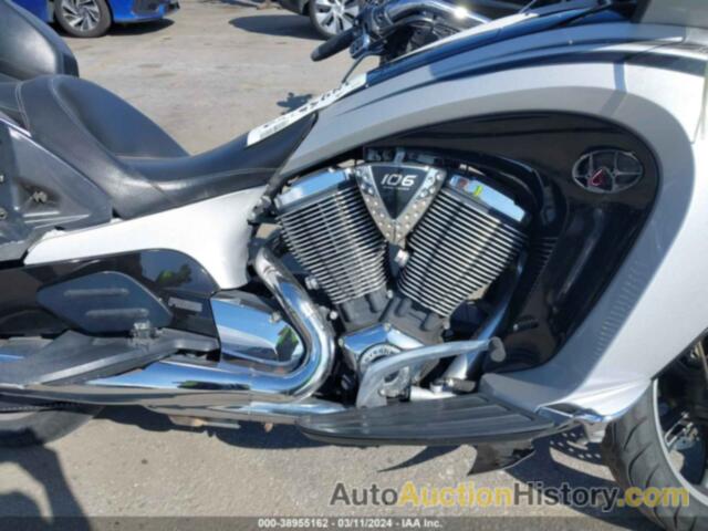 VICTORY MOTORCYCLES VISION TOUR, 5VPSW36N8B3004943