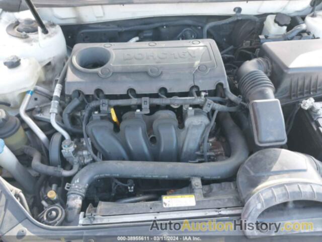 KIA OPTIMA LX, KNAGG4A83A5381656