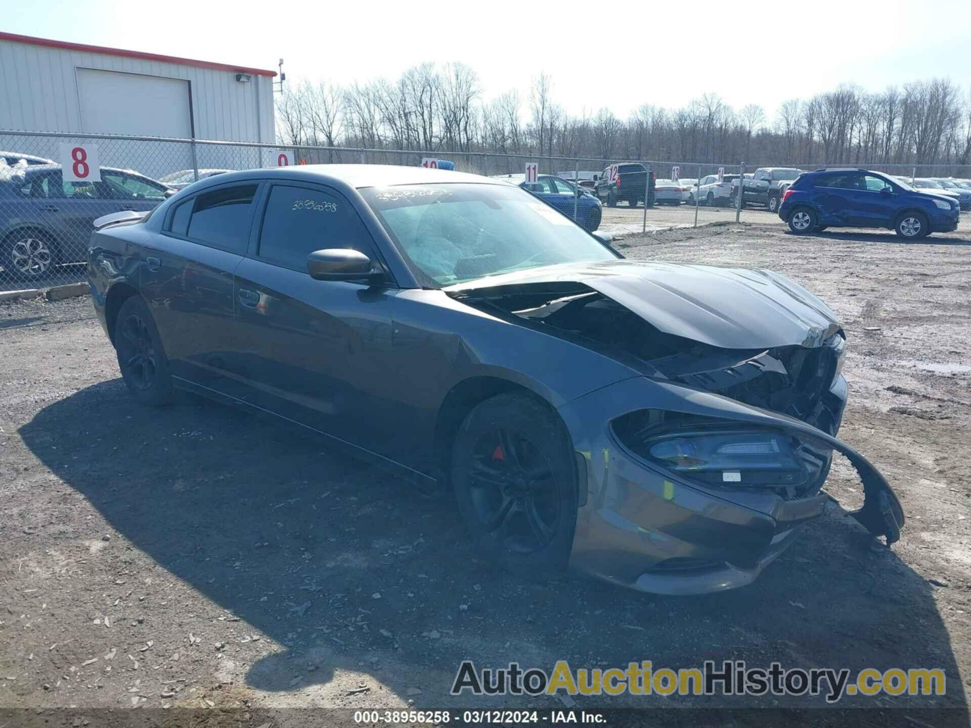 DODGE CHARGER SE, 2C3CDXBGXFH843930