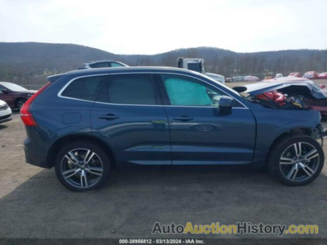 VOLVO XC60 T5 MOMENTUM, YV4102RK1M1877405