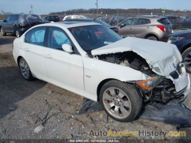 BMW 323I, 