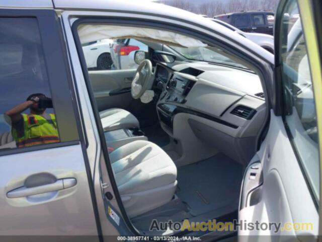 TOYOTA SIENNA LE V6 8 PASSENGER, 5TDKK3DC5CS244835